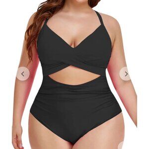 🏷️NWT - Women's Black One Piece Swimsuit sz 2X - NWT🏷️